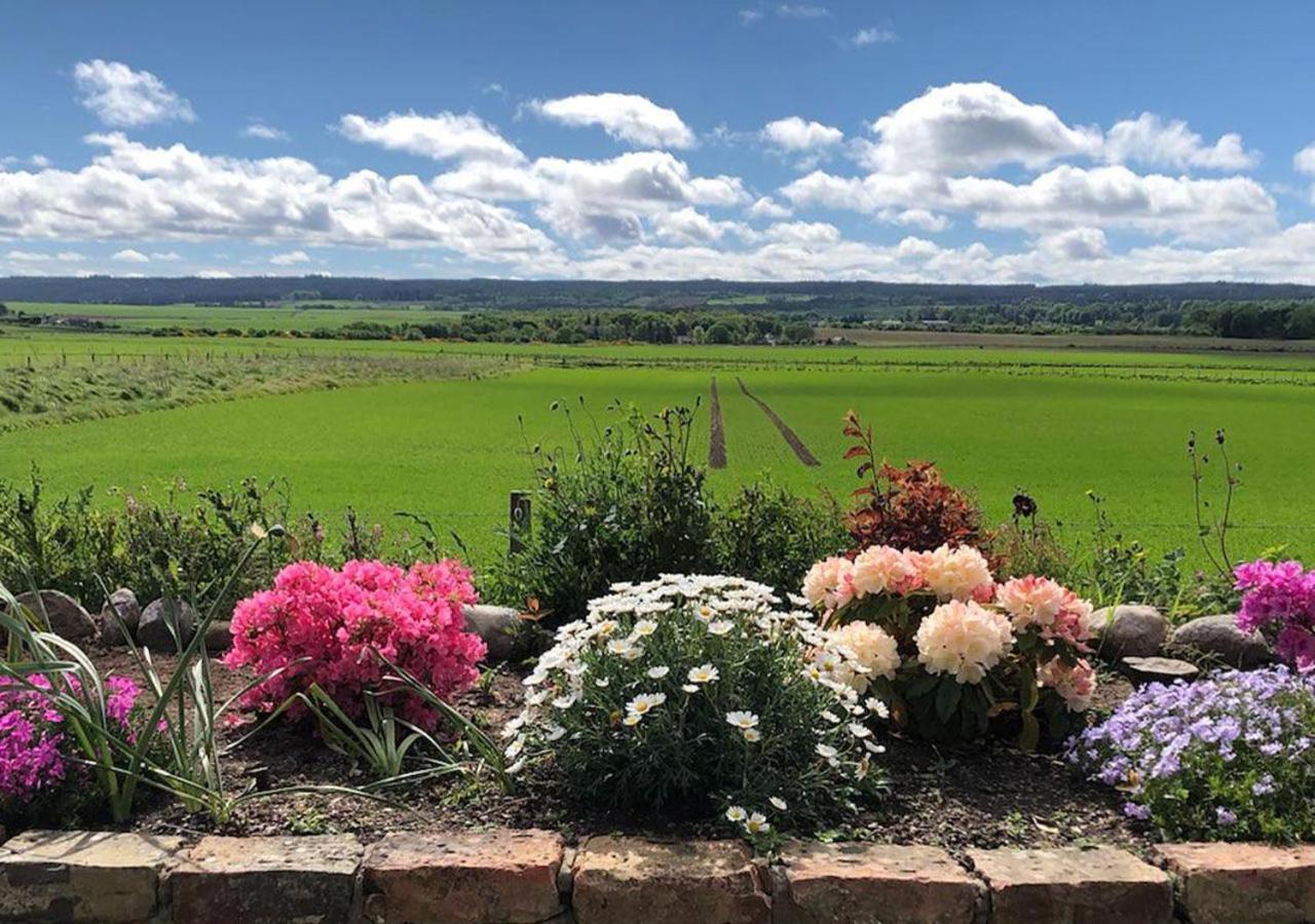 The Tower, Moray Firth Holiday Home Kinloss Exteriér fotografie